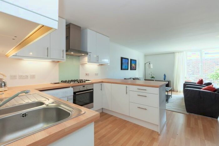 2 Bedroom Flat To Rent In St. Peters Road, Oxford, OX2