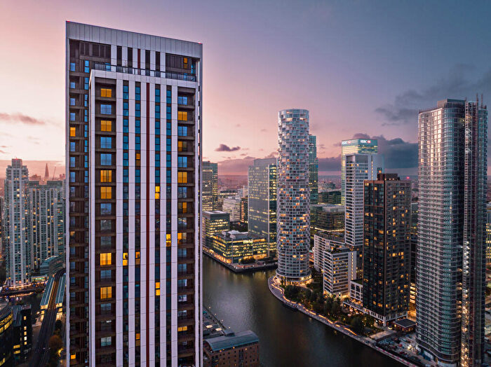 1 Bedroom Apartment For Sale In One Thames Quay, Canary Wharf, E14