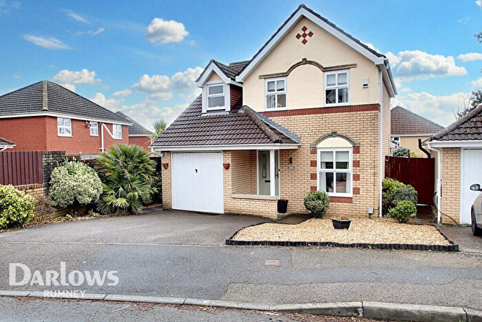 3 Bedroom Detached House For Sale In Gould Close, Cardiff, CF3