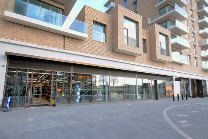 2 Bedroom Flat To Rent In Hopgood Tower, Pegler Square, London, SE3