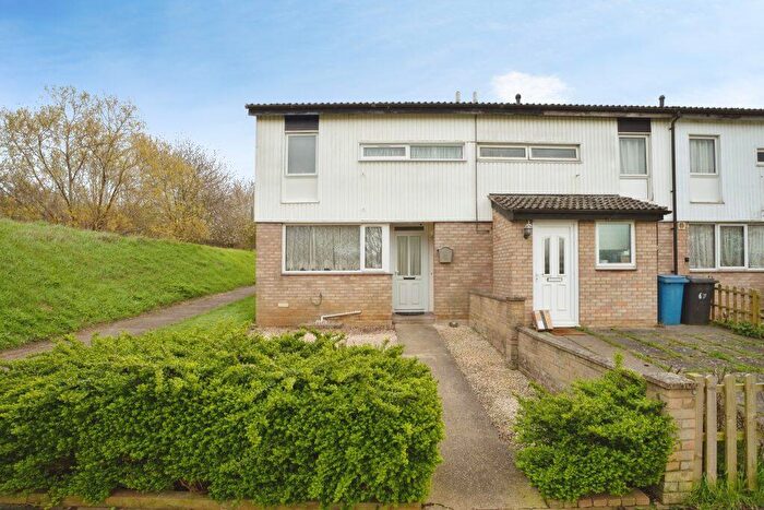 3 Bedroom End Of Terrace House For Sale In Essex Avenue, Sudbury, CO10