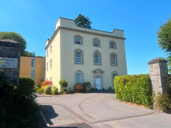 3 Bedroom Flat For Sale In Henbury Road, Henbury, Bristol, BS10
