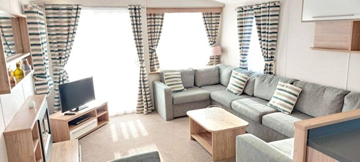 2 Bedroom Mobile/park Home For Sale In Wilsthorpe, Bridlington, YO15