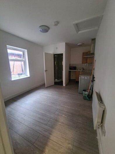 Studio To Rent In Narborough Road, Leicester, LE3