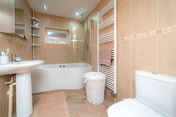 3 Bedroom Detached House For Sale In Rayham Road, Whitstable, CT5