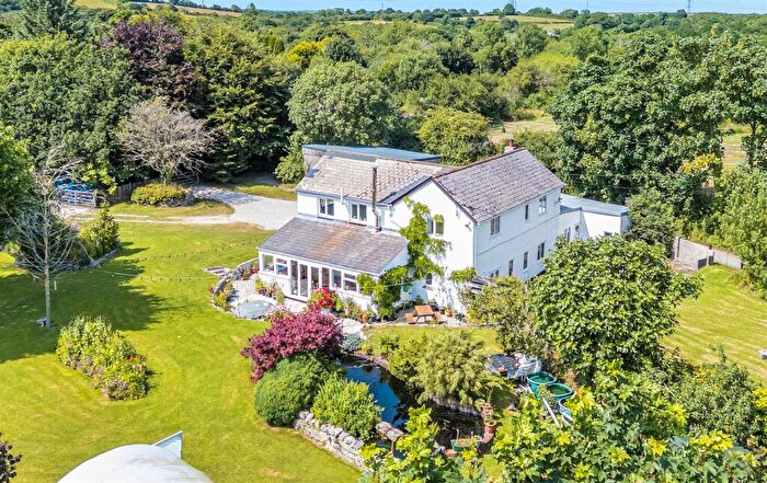 4 Bedroom Detached House For Sale In Hallew, St Austell, PL26
