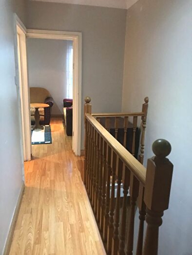 1 Bedroom Flat To Rent In Edinburgh Road, London, N18