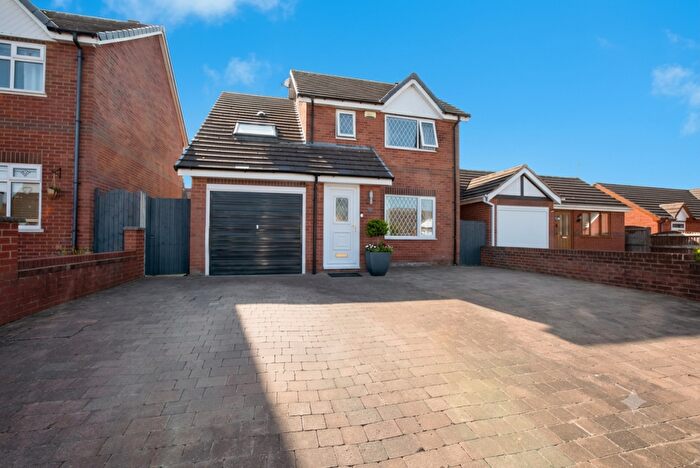 3 Bedroom Detached House For Sale In Lime Grove, Preston, PR2