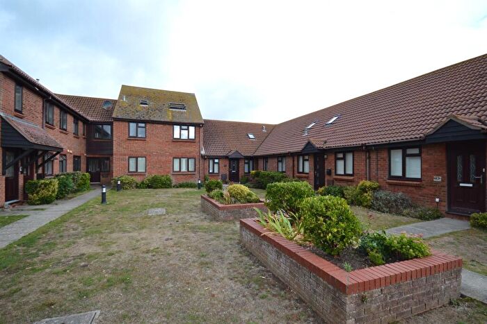 2 Bedroom Terraced Bungalow To Rent In Armada Court, East Bracklesham Drive, Bracklesham Bay, Chichester, PO20