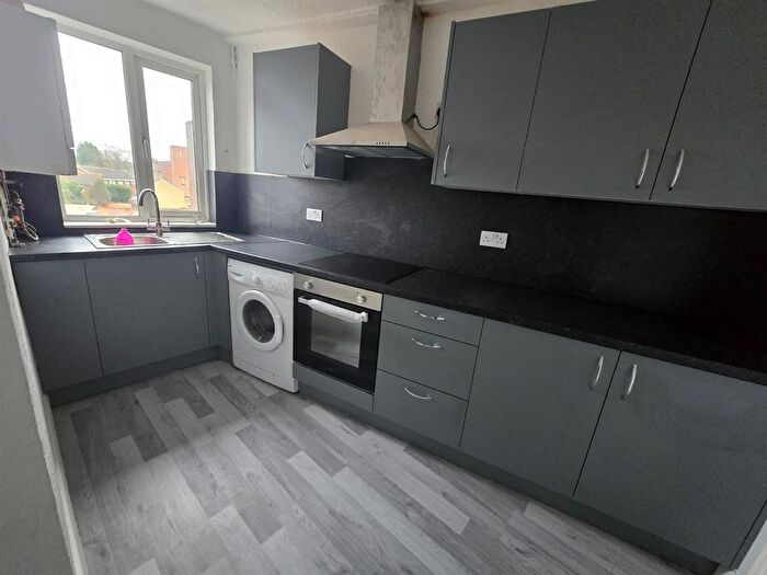 1 Bedroom Flat To Rent In Cranley Parade, London, SE9