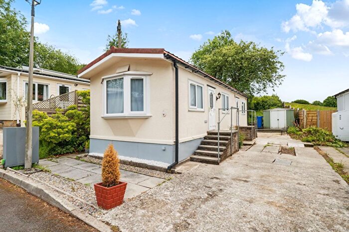 1 Bedroom Mobile/park Home For Sale In Hall Park, Acre, Rossendale, Lancashire, BB4
