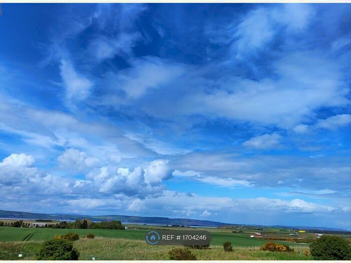 2 Bedroom Flat To Rent In Bishop's Hill Road, Tornagrain, IV2