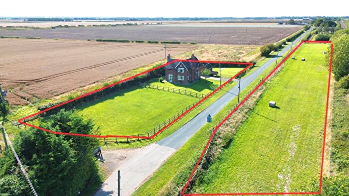 3 Bedroom Equestrian Facility For Sale In Helpringham Fen, Helpringham, NG34