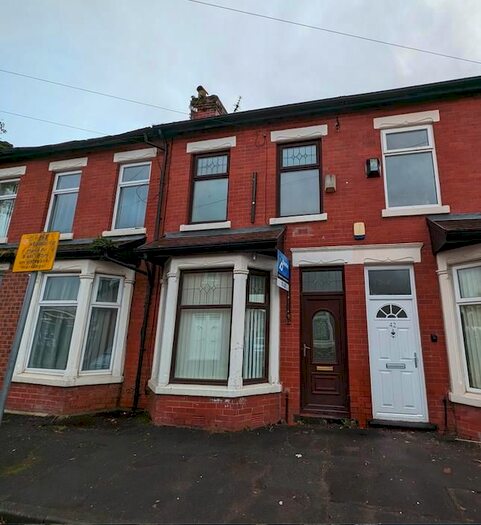 3 Bedroom Terraced House To Rent In Edale Avenue, Manchester, M40