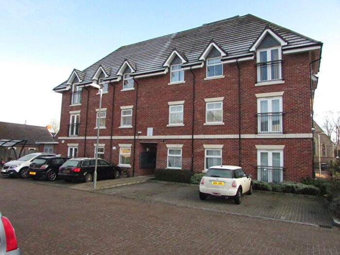 2 Bedroom Flat To Rent In Townsend Mews, Stevenage, Hertfordshire, SG1