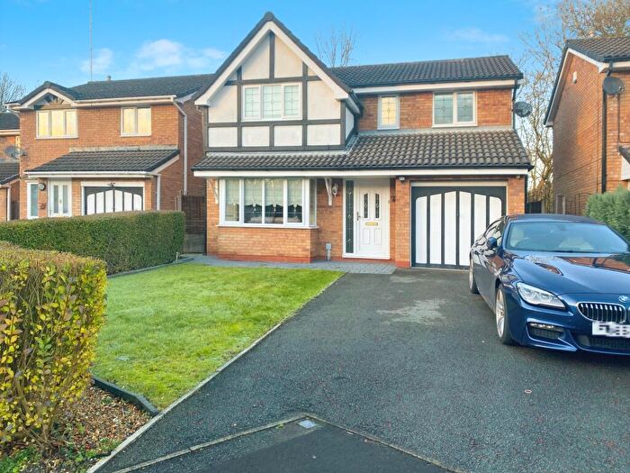 4 Bedroom Detached House For Sale In Lapwing Close, West Derby, Liverpool, L12