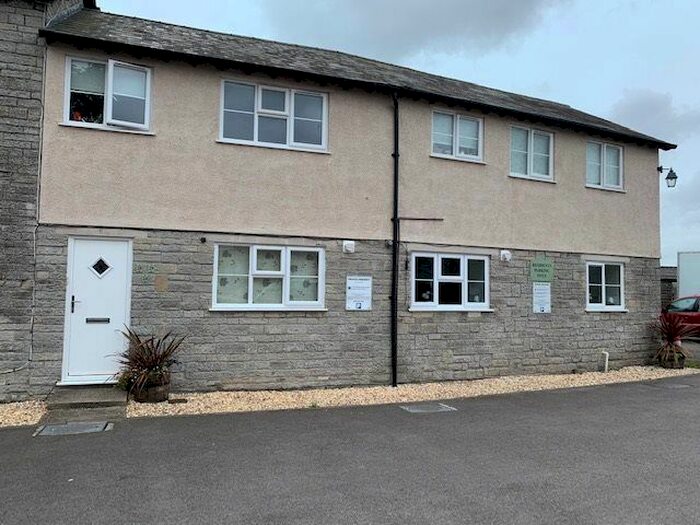1 Bedroom Flat To Rent In Abbey Court, Benedict Street, Glastonbury, BA6