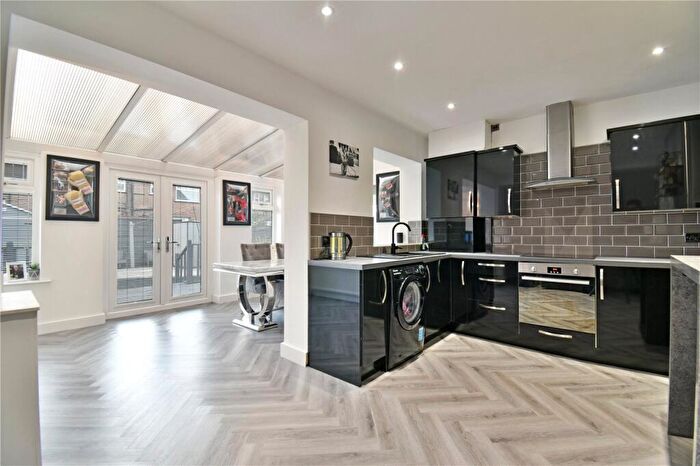 2 Bedroom Semi-Detached House For Sale In St. Annes Road, Audenshaw, Tameside, M34