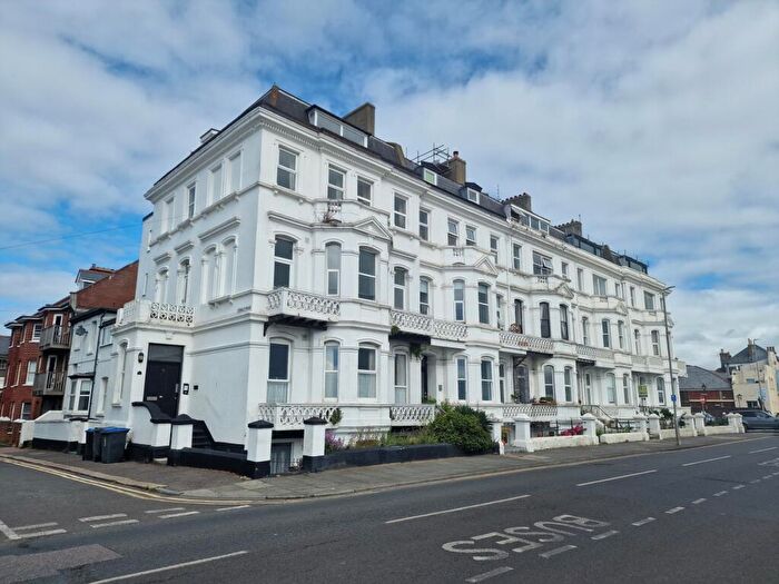 1 Bedroom Flat To Rent In Prince Of Wales Terrace, Deal, CT14