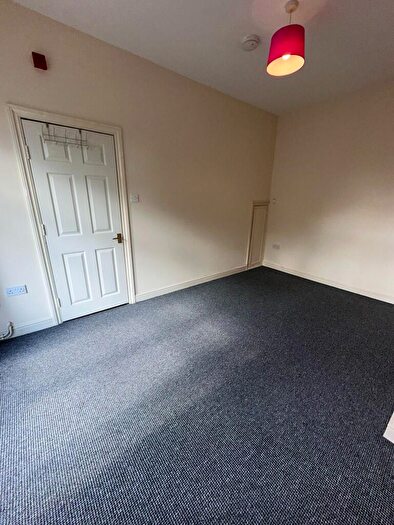 1 Bedroom Flat To Rent In Great Cheetham Street West, Manchester, Greater Manchester, M7
