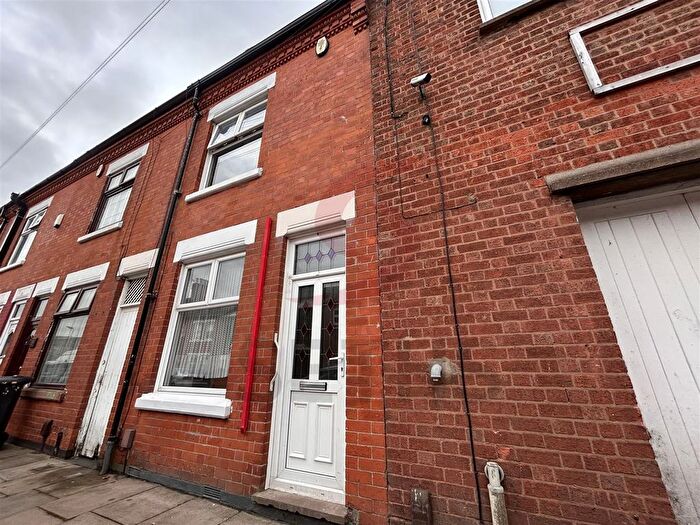 3 Bedroom Terraced House To Rent In Bardolph Street, Belgrave, Leicester, LE4