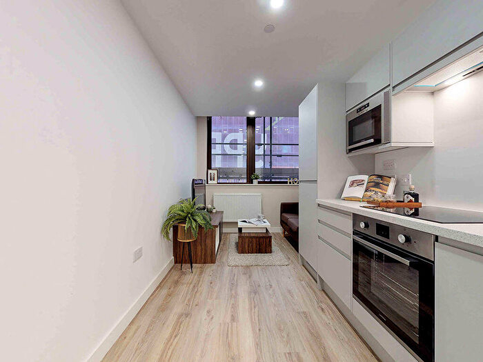 2 Bedroom Flat To Rent In Apollo Residence, Sheffield, S1