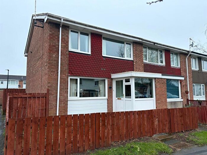 3 Bedroom Semi-Detached Bungalow For Sale In Ashlands Road, Northallerton, DL6