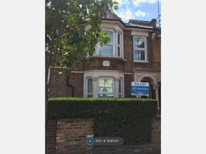 2 Bedroom Flat To Rent In Walthamstow, London, E17