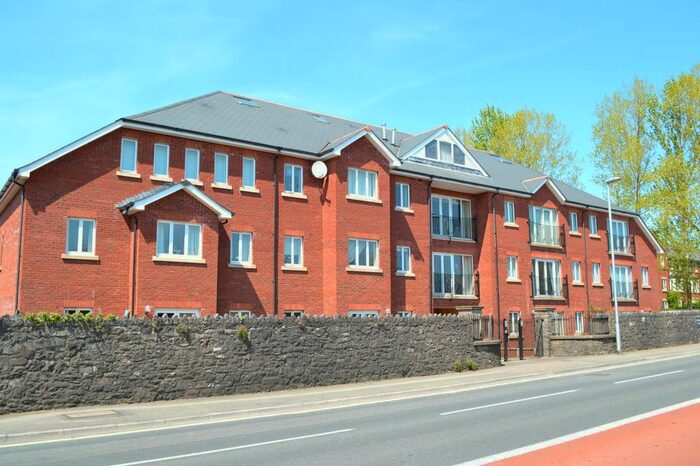 2 Bedroom Flat To Rent In Ground Floor, Artillery Court, Exeter, EX2