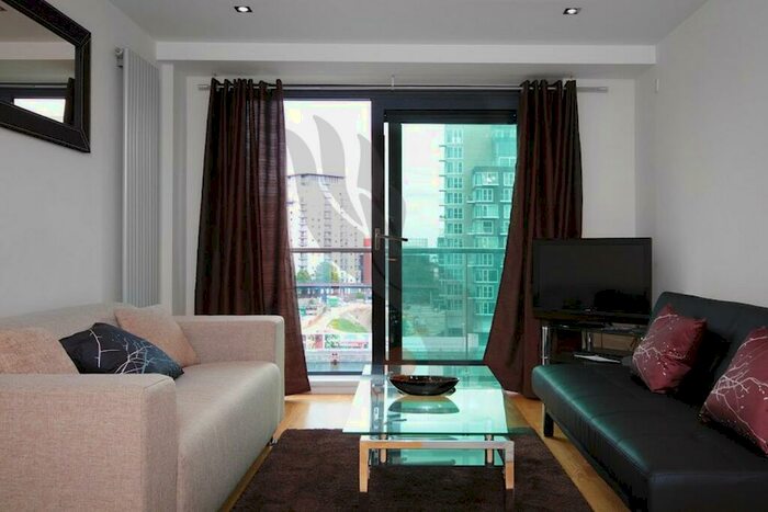 1 Bedroom Flat To Rent In Millharbour, E14