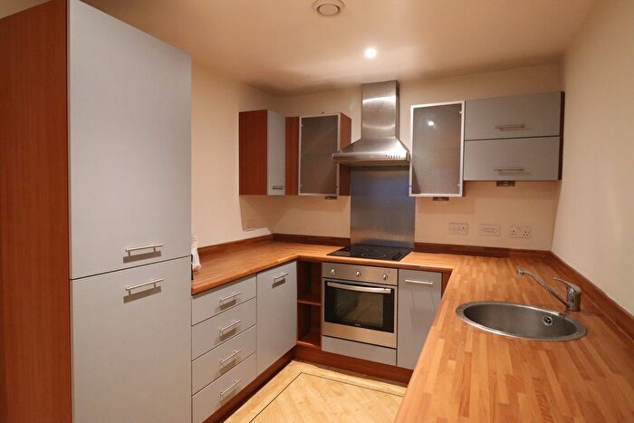 2 Bedroom Flat To Rent In Hall Street, Birmingham, Birmingham, B18