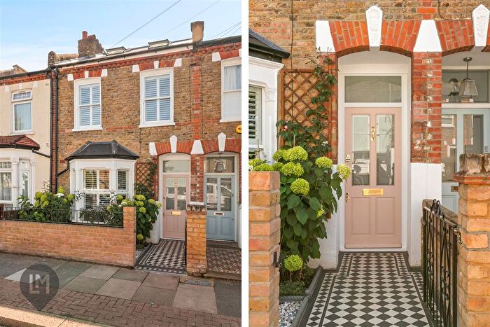 4 Bedroom Property For Sale In Standen Road, London, SW18