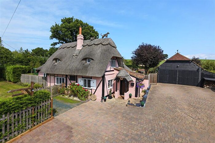 4 Bedroom Detached House For Sale In Tinkers Thatch, Thornden Wood Road, Herne Bay, CT6