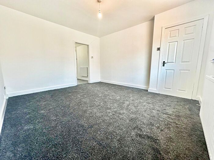 3 Bedroom Terraced House To Rent In Ecclesburn Avenue, Leeds, LS9