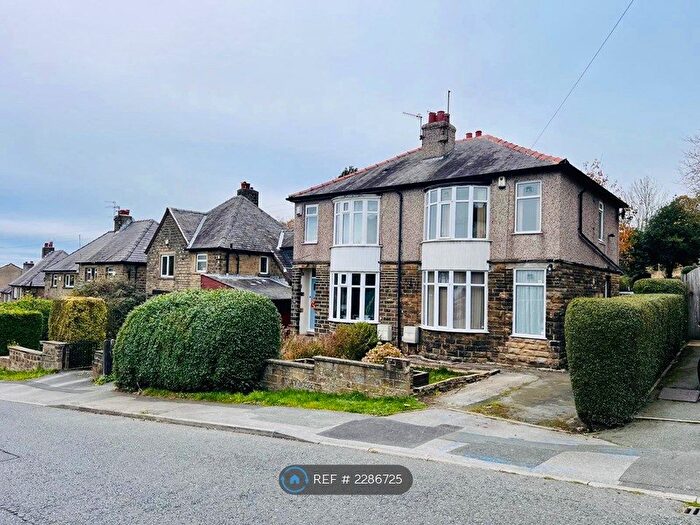 2 Bedroom Semi-Detached House To Rent In Longley Lane, Huddersfield, HD4