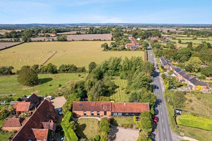 5 Bedroom Barn Conversion For Sale In Westwood Barn, Butlers Cross, HP17