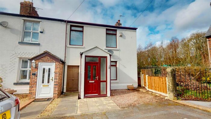 3 Bedroom End Of Terrace House To Rent In Victoria Street, Rainford, St. Helens, WA11