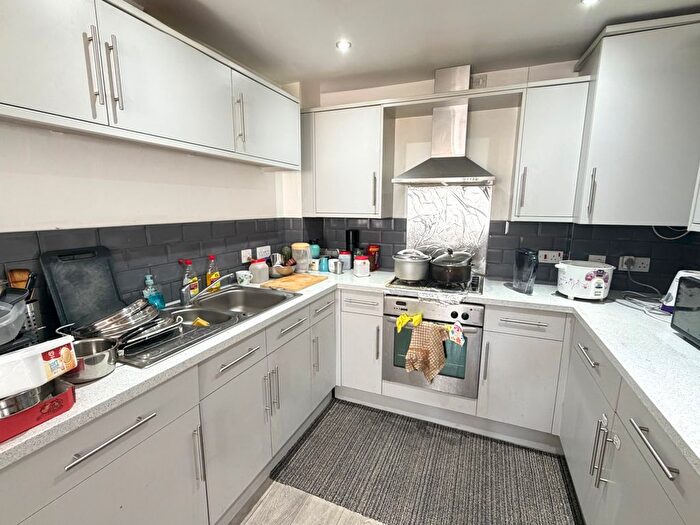 1 Bedroom Flat To Rent In Cranbrook Street, Nottingham, NG1
