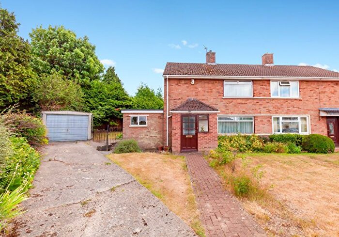 3 Bedroom Semi Detached House For Sale In Church Cowley Road, Oxford, OX4