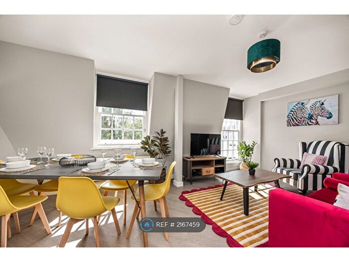 2 Bedroom Flat To Rent In Richmond Place, Brighton, BN2