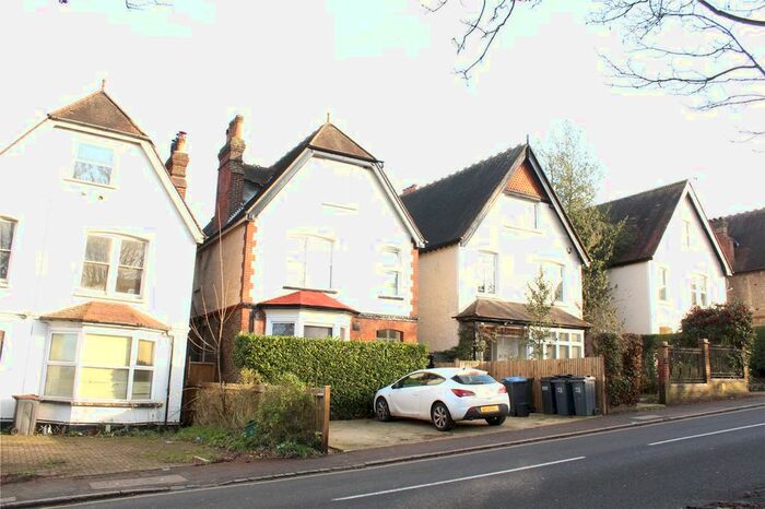 1 Bedroom Flat To Rent In Sanderstead Road, South Croydon, Surrey, CR2