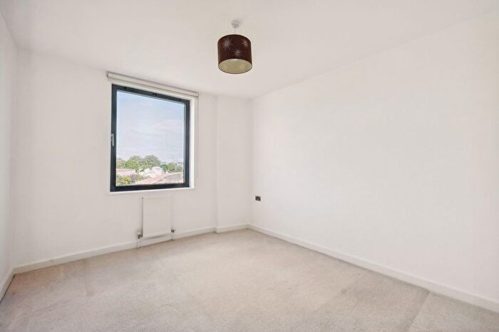 2 Bedroom Flat For Sale In Cubitt Court, Euston, NW1