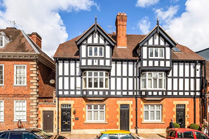 4 Bedroom Terraced House For Sale In Church Street, Stratford-Upon-Avon, CV37