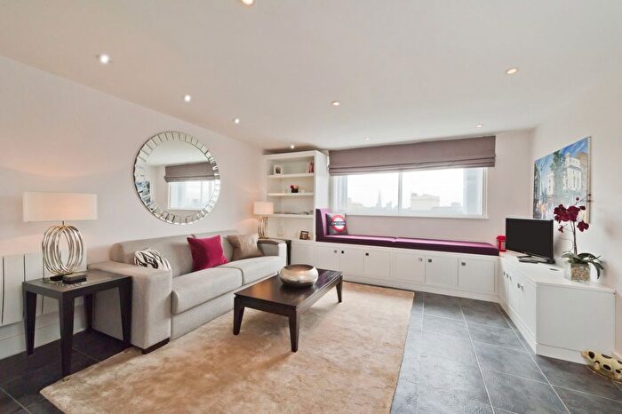 1 Bedroom Flat To Rent In New Compton Street, London, WC2H