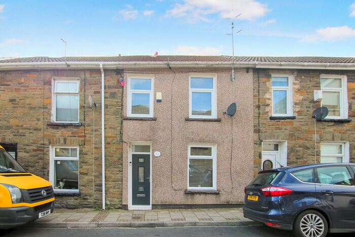 2 Bedroom Terraced House To Rent In Fountain Street, Ferndale, CF43
