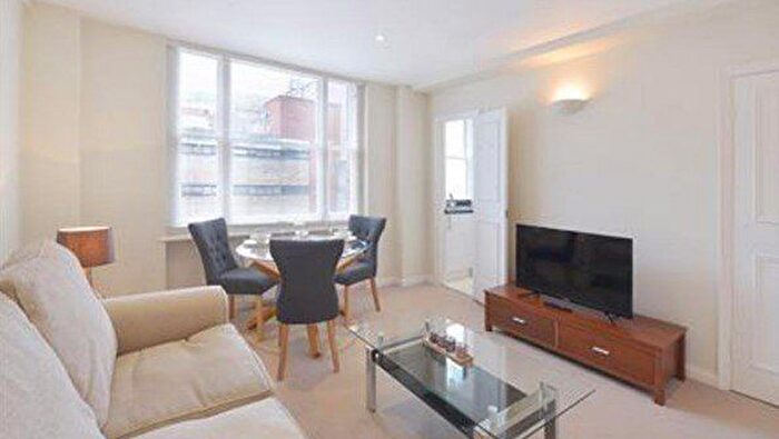 1 Bedroom Flat To Rent In Hill Street, Mayfair, London, W1J