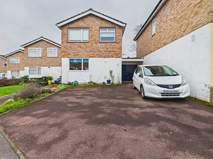 4 Bedroom Property For Sale In Tulip Tree Close, Tonbridge, TN9