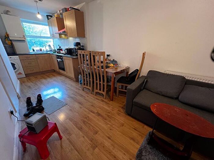 2 Bedroom Property To Rent In Pinner Road, Harrow, HA1