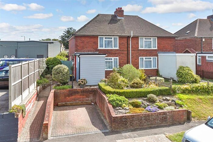 3 Bedroom Semi-Detached House For Sale In Burgess Green, Hacklinge, Deal, Kent, CT14