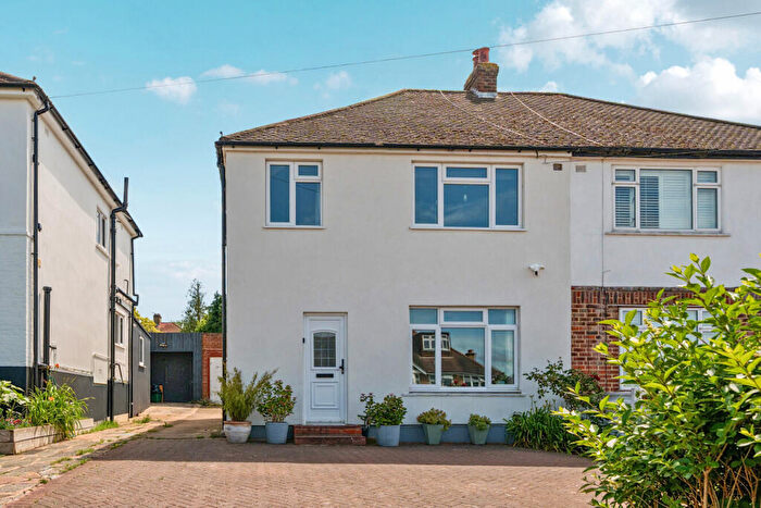 3 Bedroom Semi-Detached House For Sale In The Crescent, West Wickham, BR4